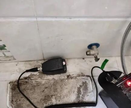 大城屋顶漏水维修公司分享下卫生间漏水的危害及解决方法